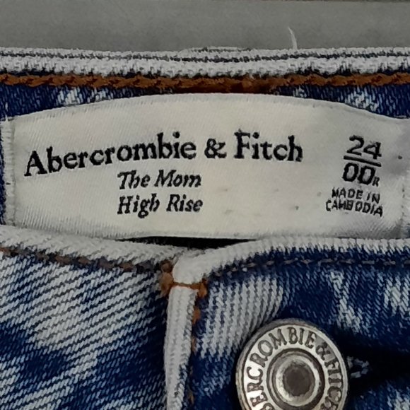 Abercrombie & Fitch Distressed Acid Wash High Rise Mom Jeans Size 24 - Picture 3 of 11